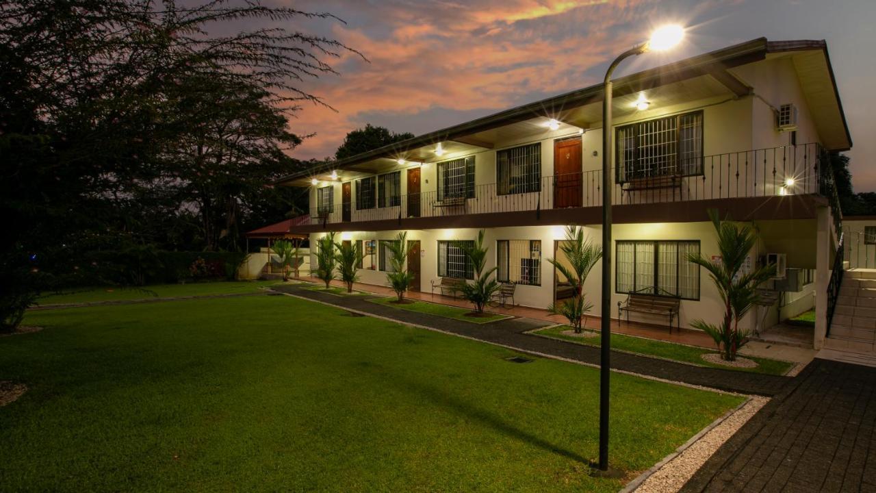 Condo'S Vista Al Volcan La Fortuna Exteriér fotografie